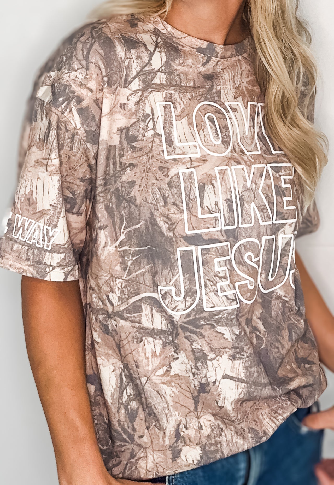 Love Like Jesus Camo Puff