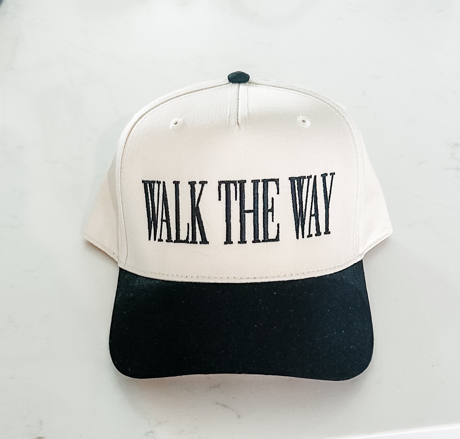 Walk the Way Black/Cream Hat